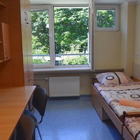 Babilon Hostel Krakau Buitenkant foto