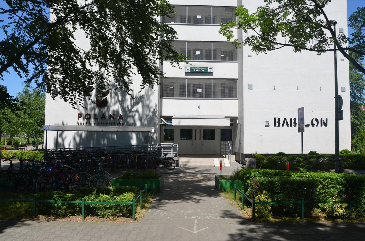 Babilon Hostel Krakau Buitenkant foto