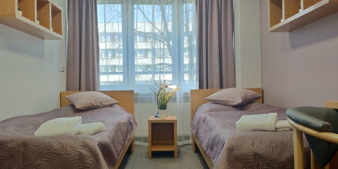 Babilon Hostel Krakau Buitenkant foto